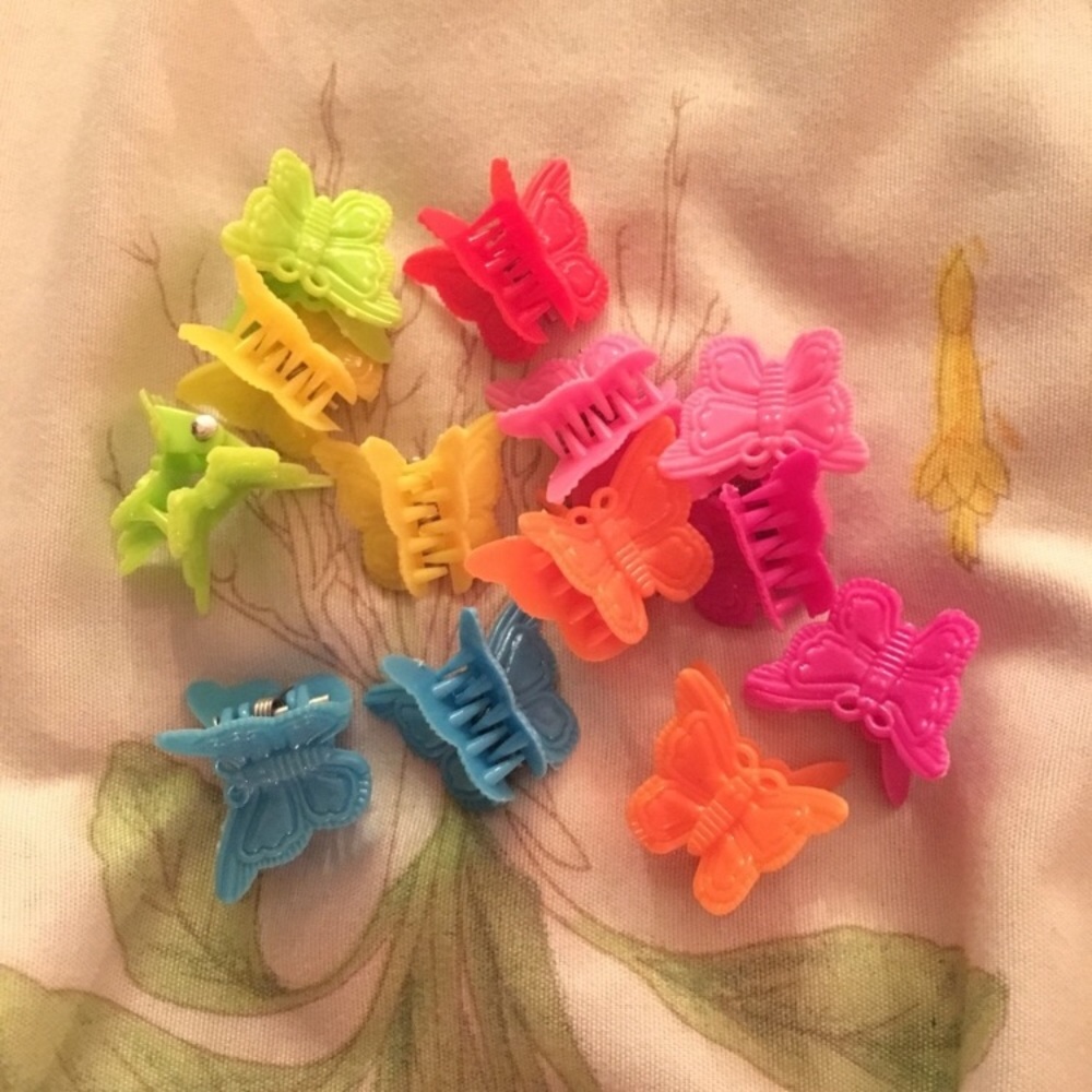 Y2K butterfly clips 🦋 - Picture 1 of 1